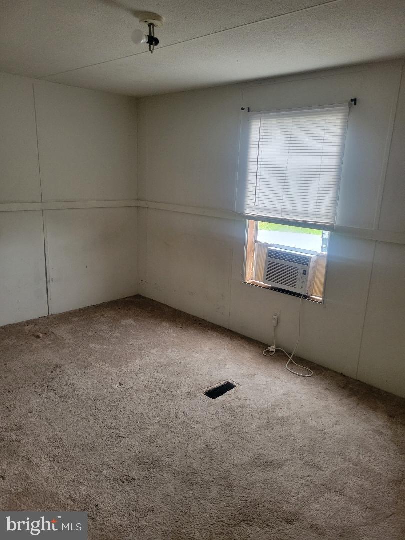 ROYAL CREST ESTATES - Residential