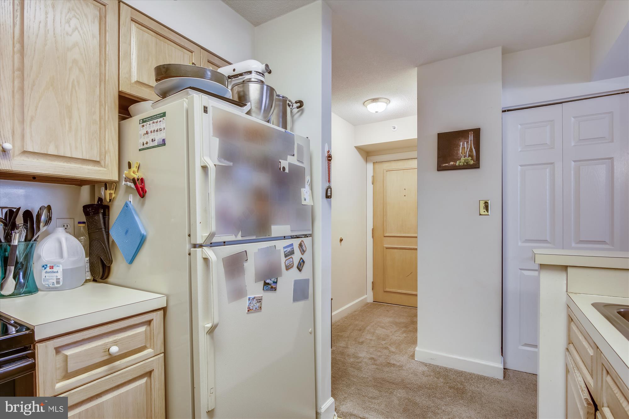 MADISON PARK CONDOMINIUMS - Residential Lease