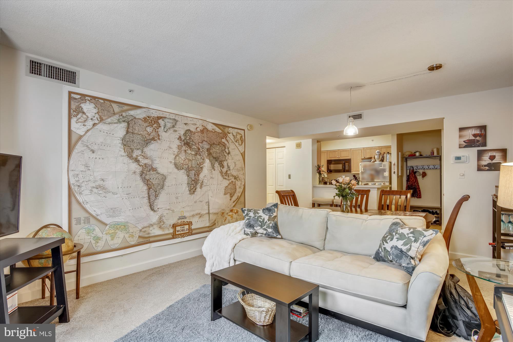 MADISON PARK CONDOMINIUMS - Residential Lease