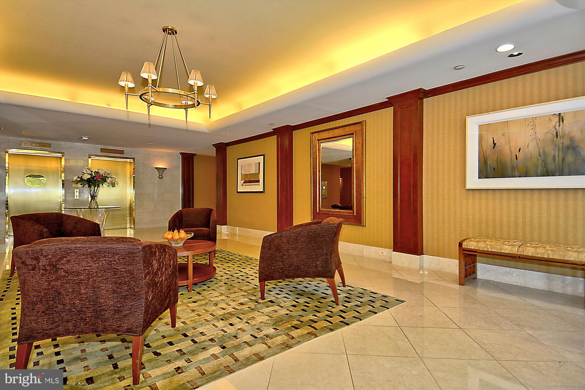 MADISON PARK CONDOMINIUMS - Residential Lease