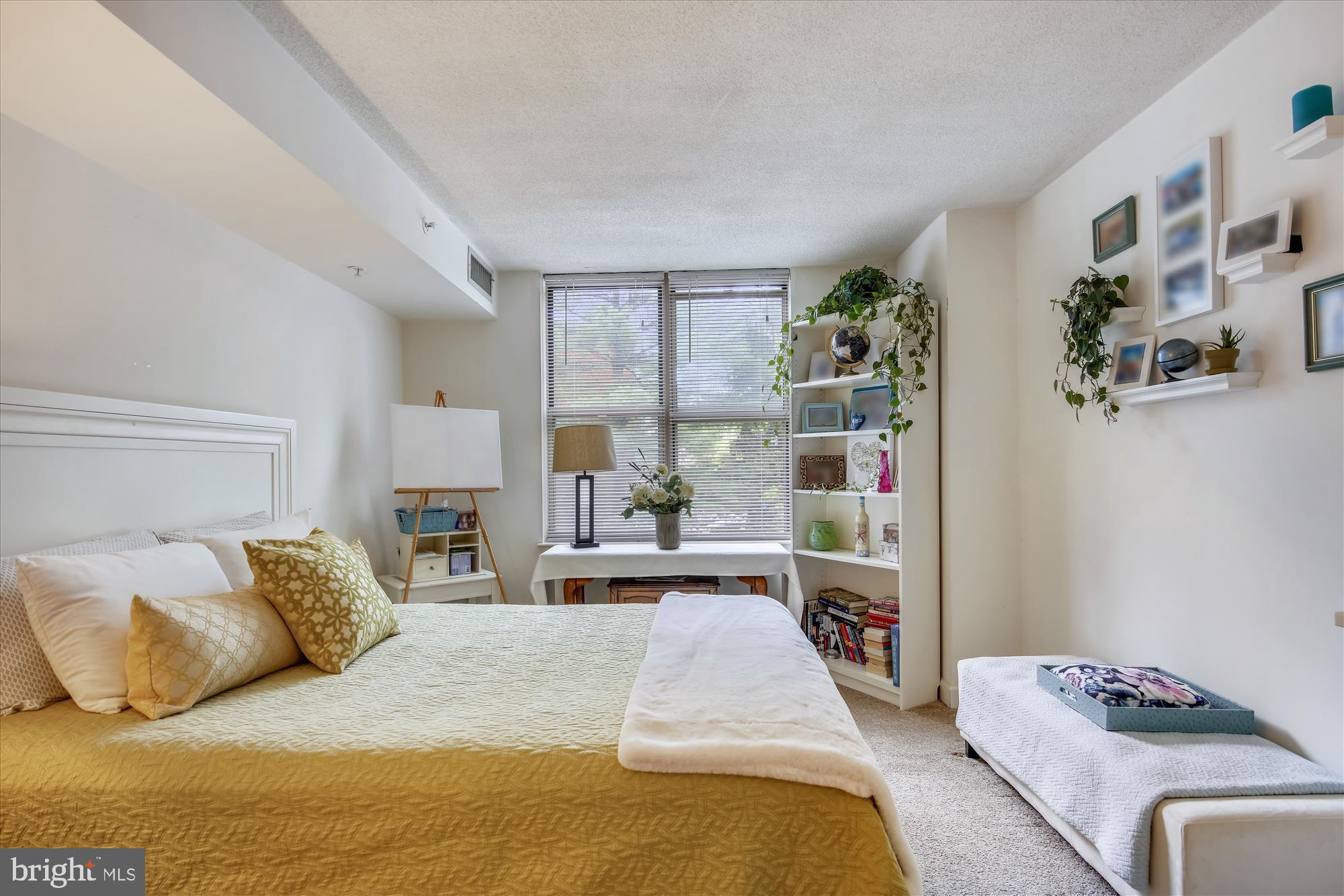 MADISON PARK CONDOMINIUMS - Residential Lease