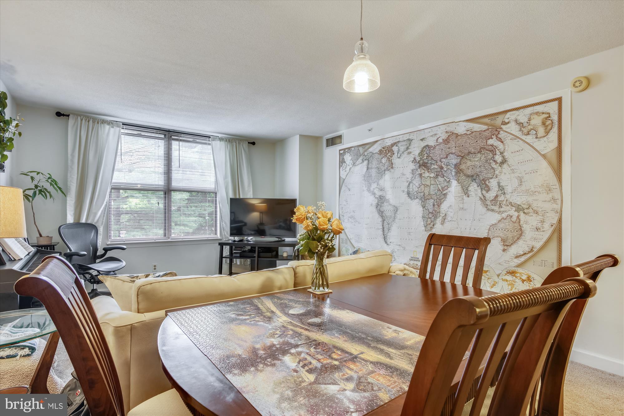 MADISON PARK CONDOMINIUMS - Residential Lease