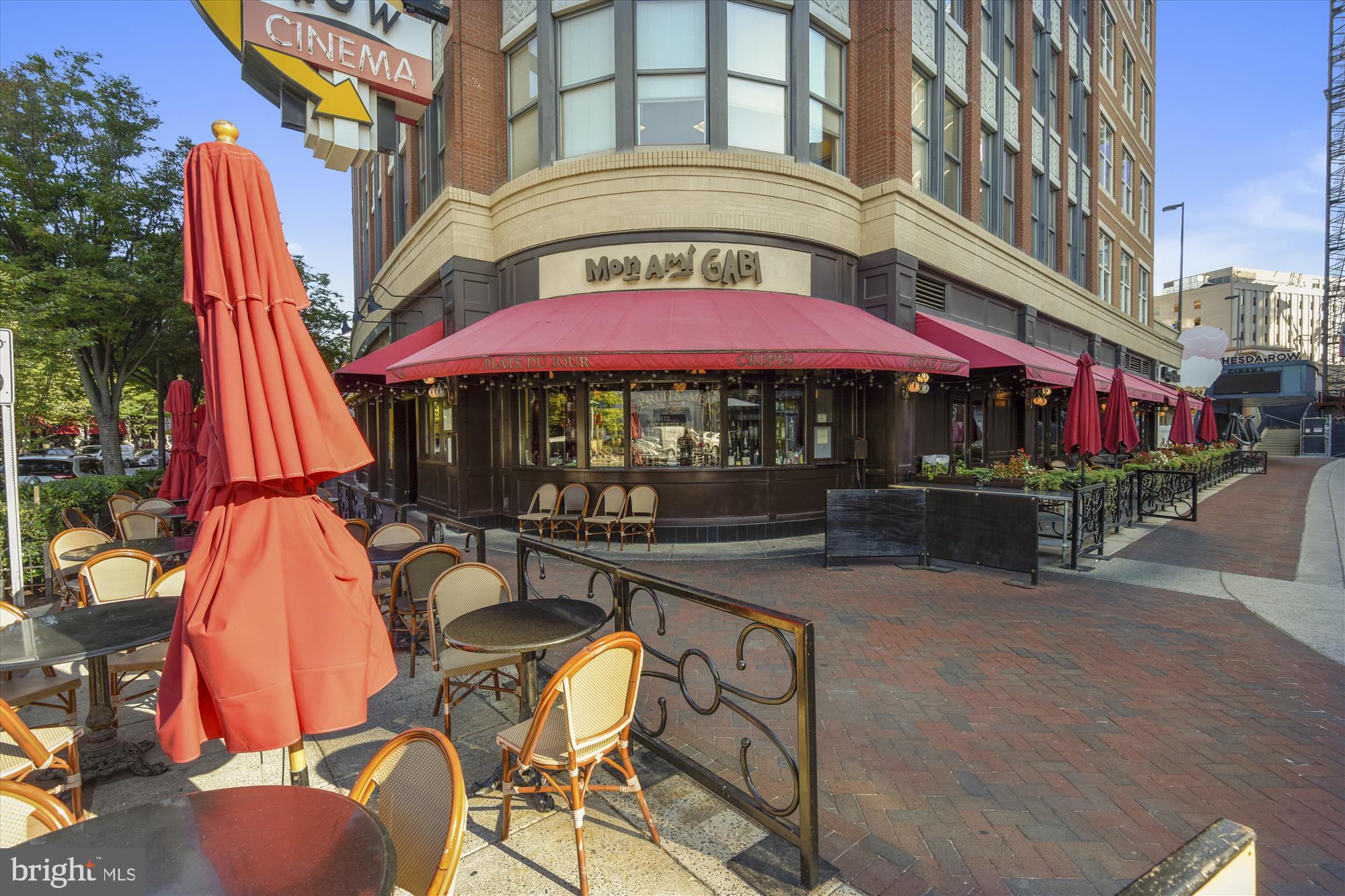 MADISON PARK CONDOMINIUMS - Residential Lease