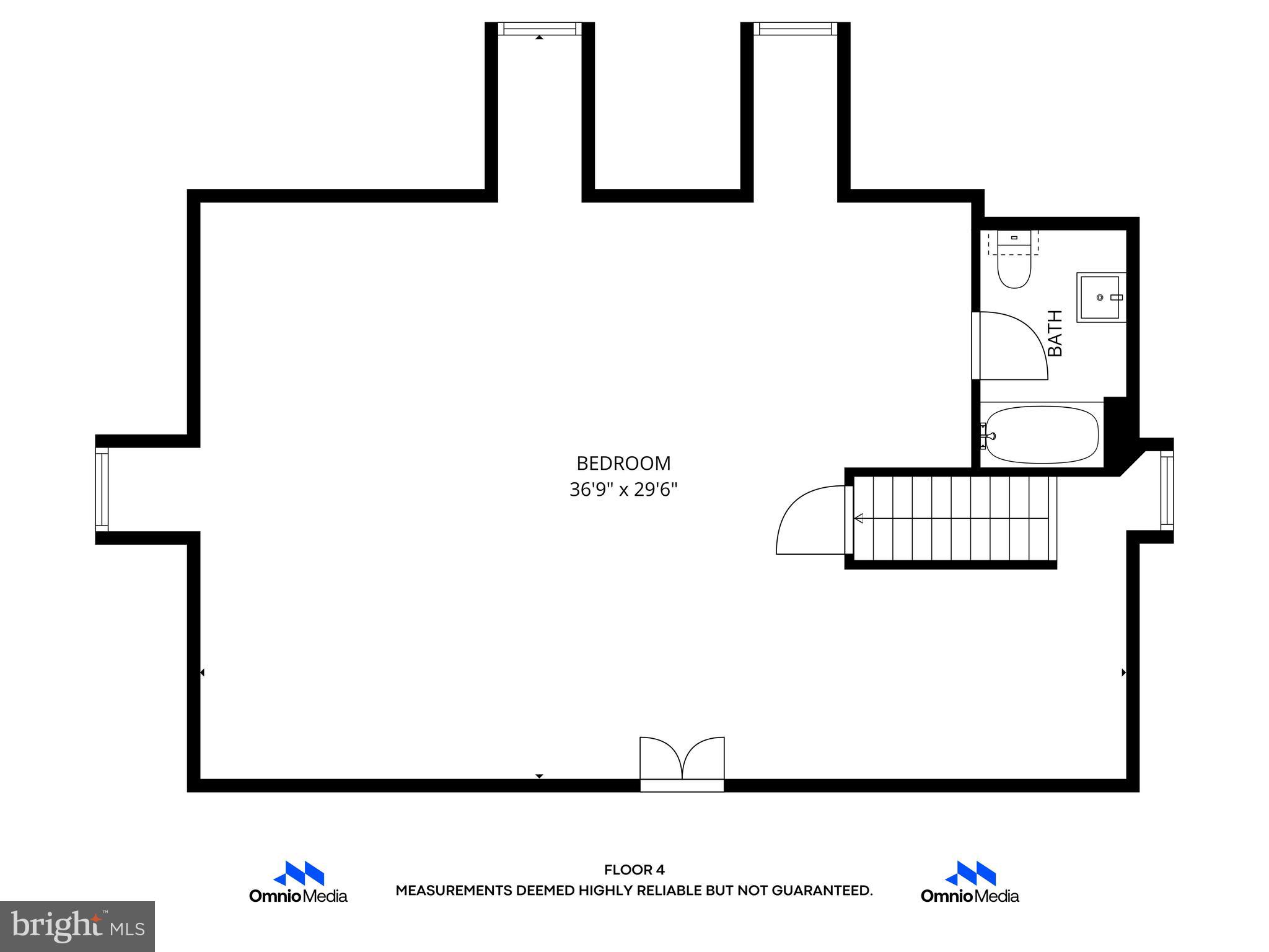 HAYFIELDS MANOR - Residential