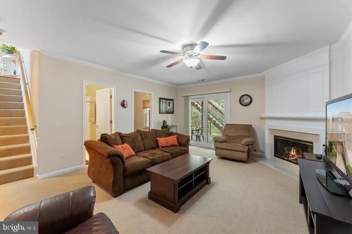 POTOMAC LAKES - Residential Lease