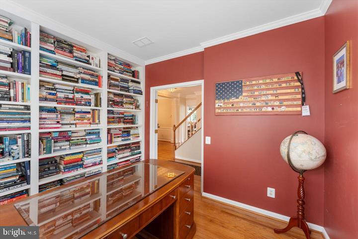 POTOMAC LAKES - Residential Lease