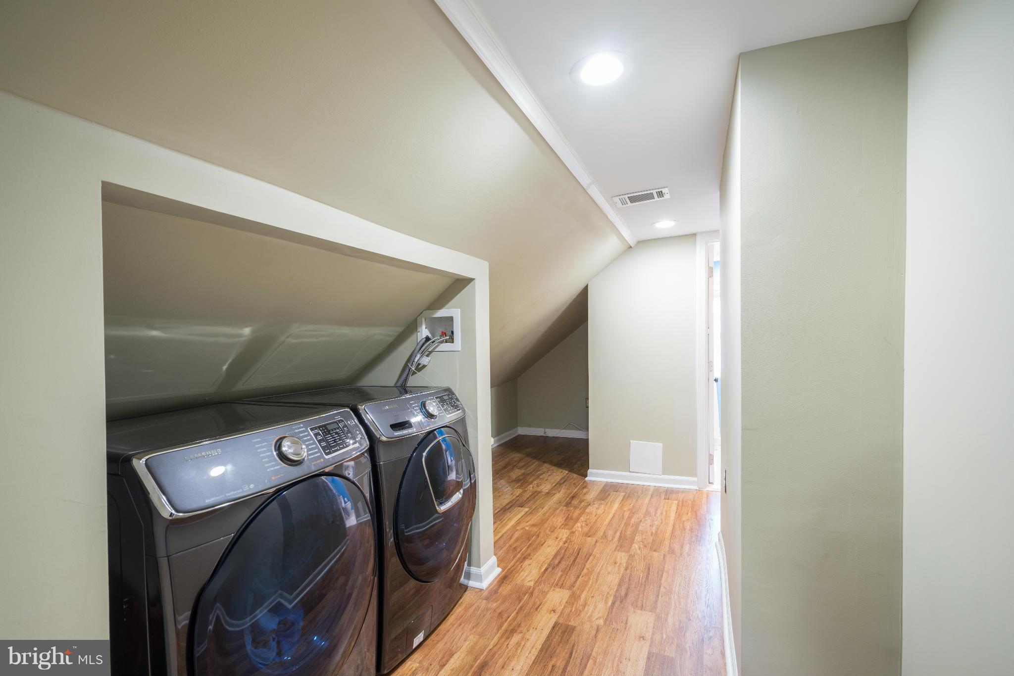 BEL AIR - Residential