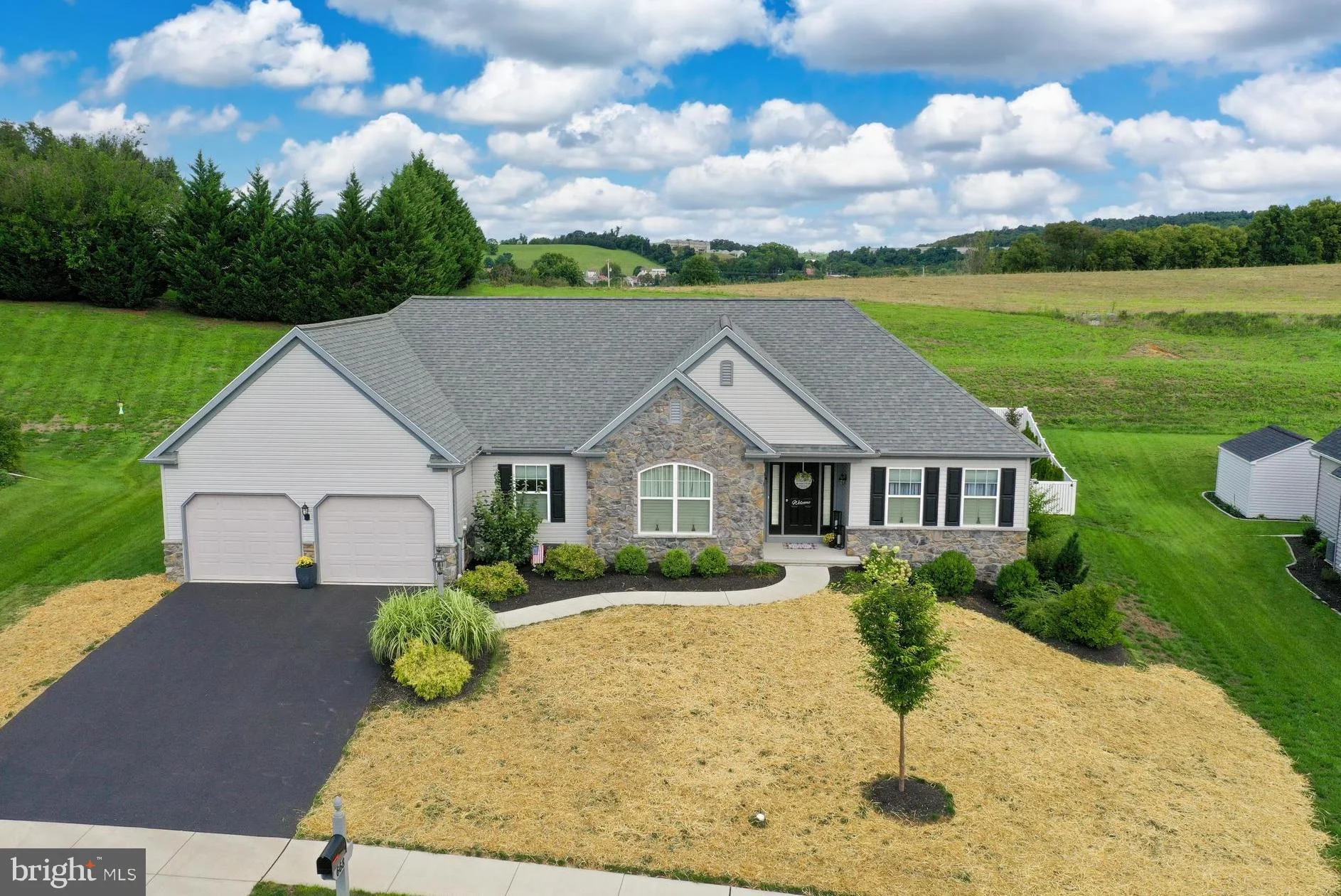 668 Rishel Drive, York, PA 17406