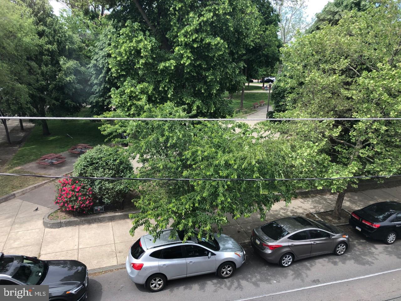 PORT RICHMOND - Residential Lease