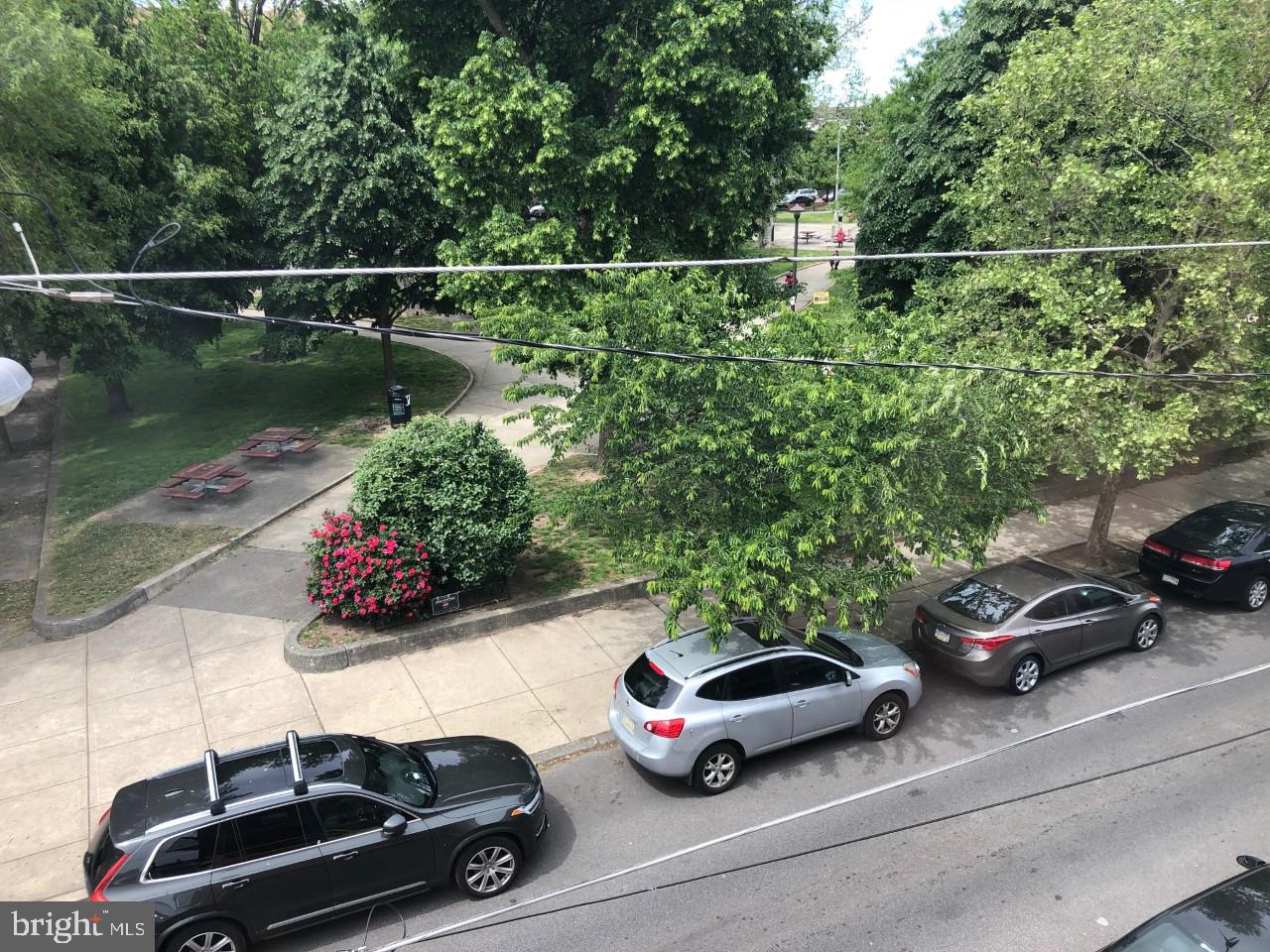 PORT RICHMOND - Residential Lease