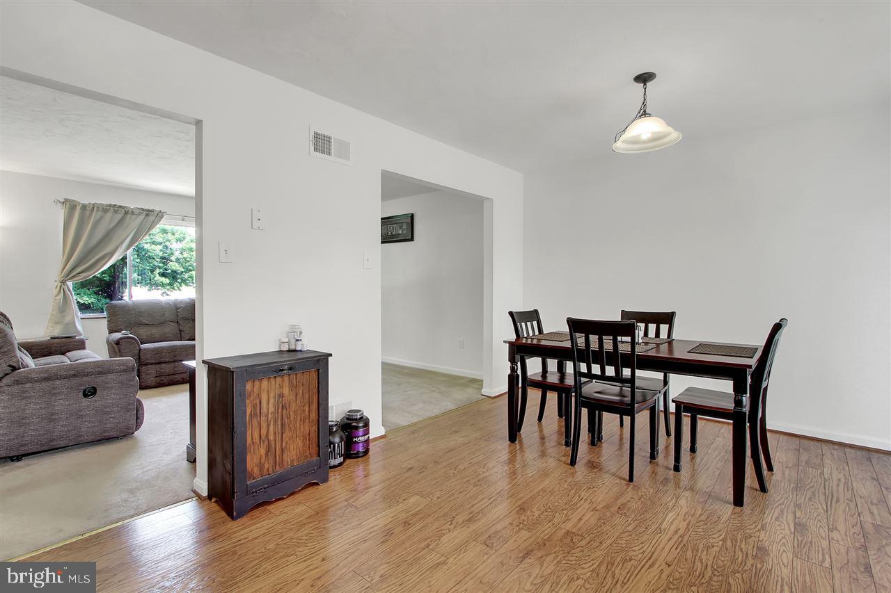 COLONIAL HILLS - Residential