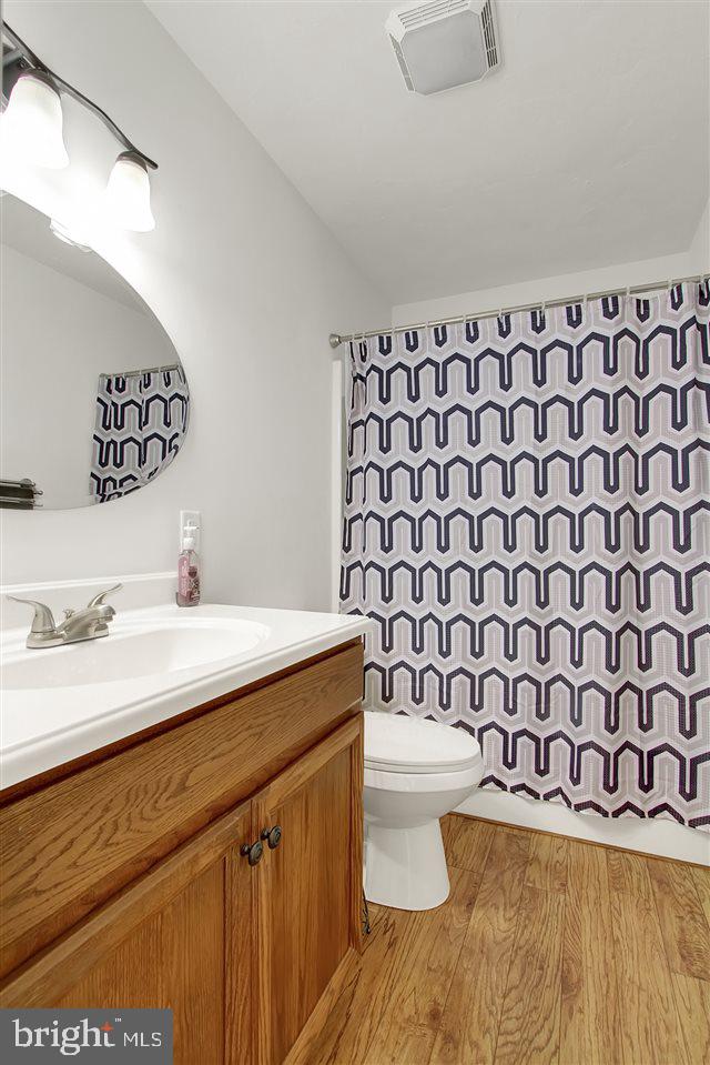 COLONIAL HILLS - Residential