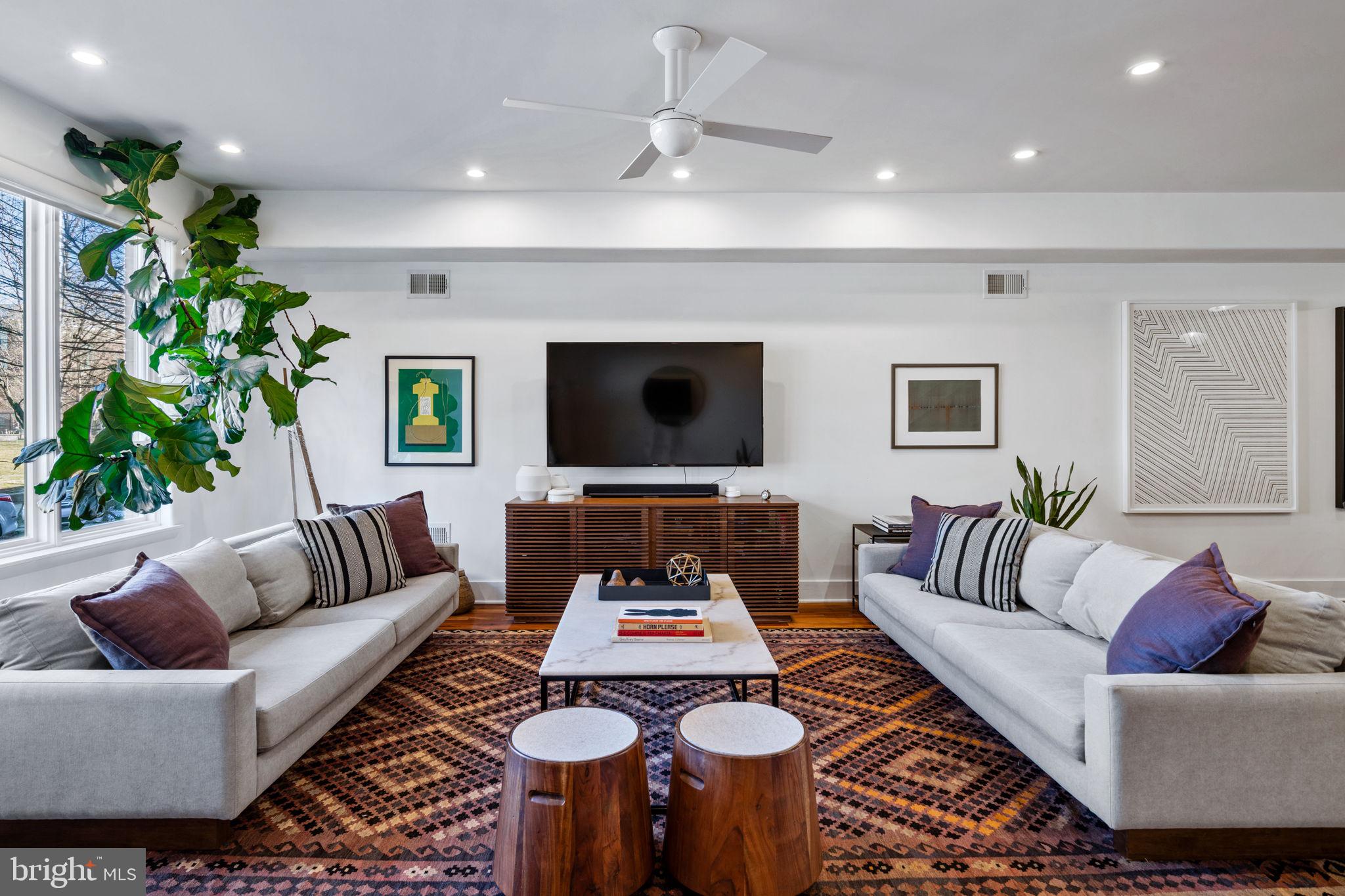 PASSYUNK SQUARE - Residential