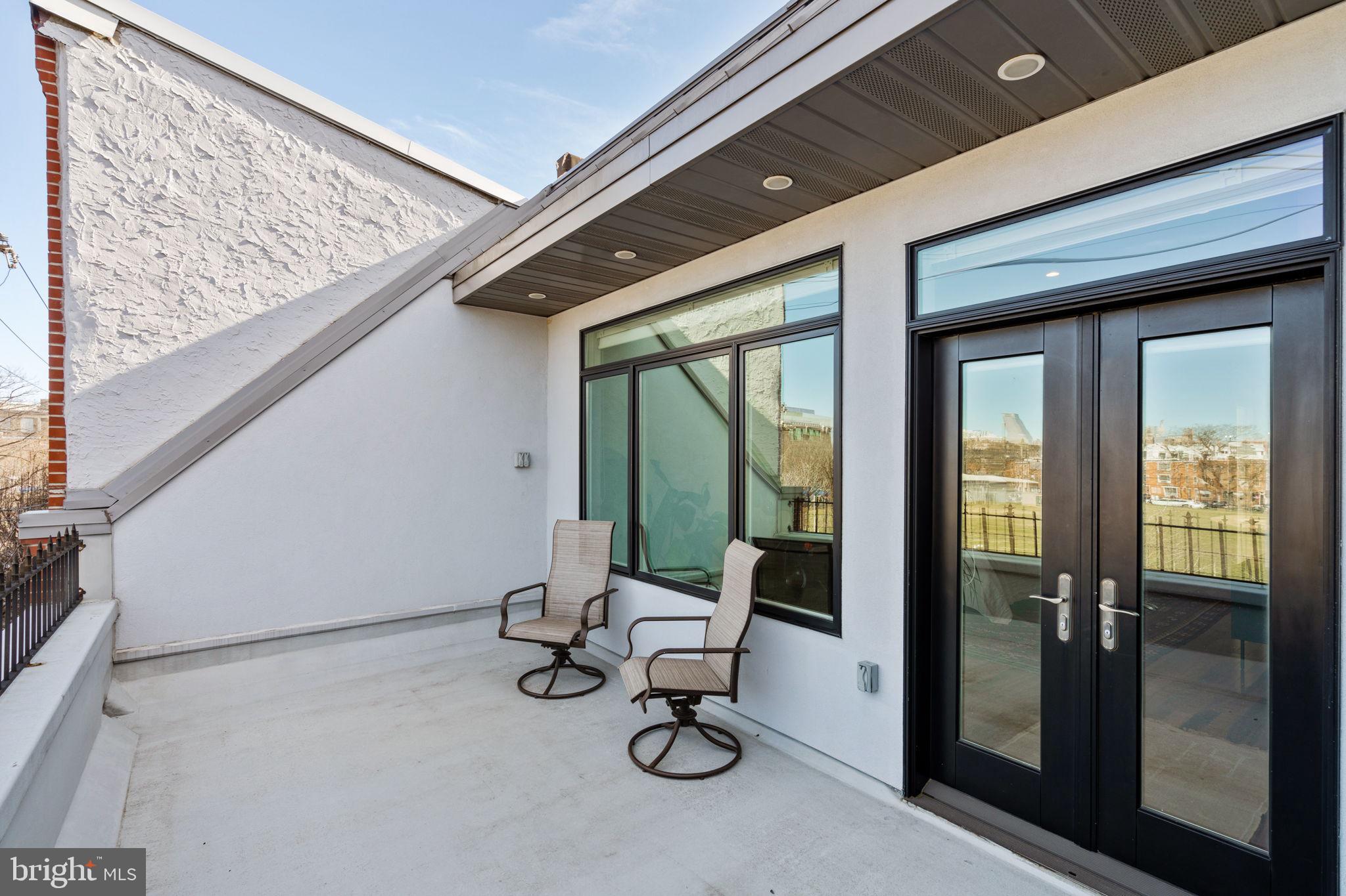 PASSYUNK SQUARE - Residential