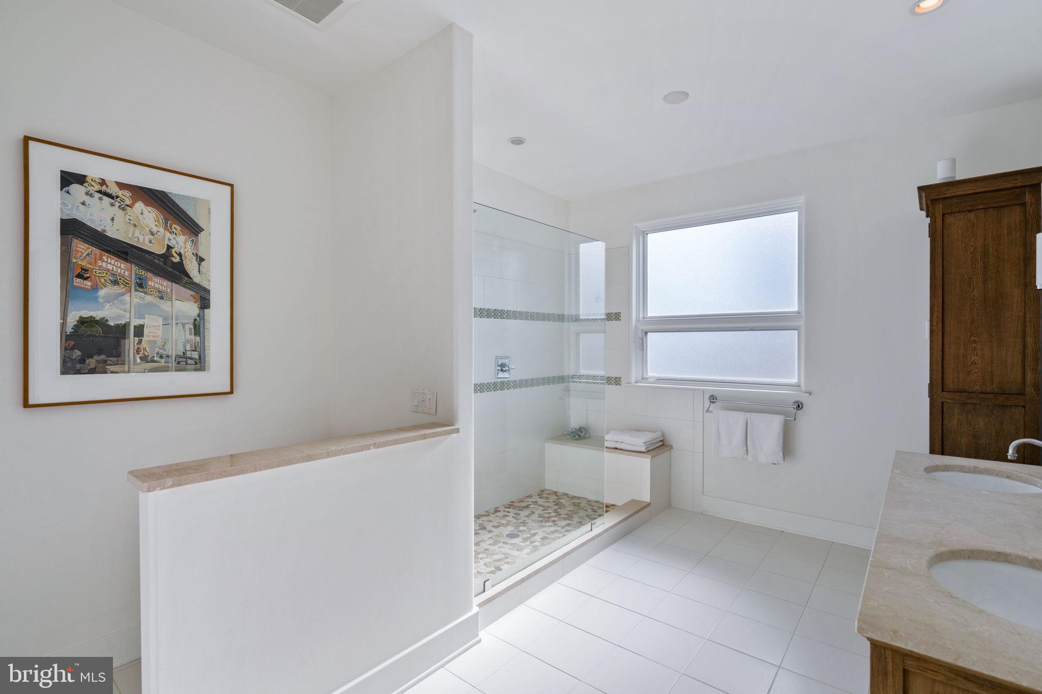 PASSYUNK SQUARE - Residential