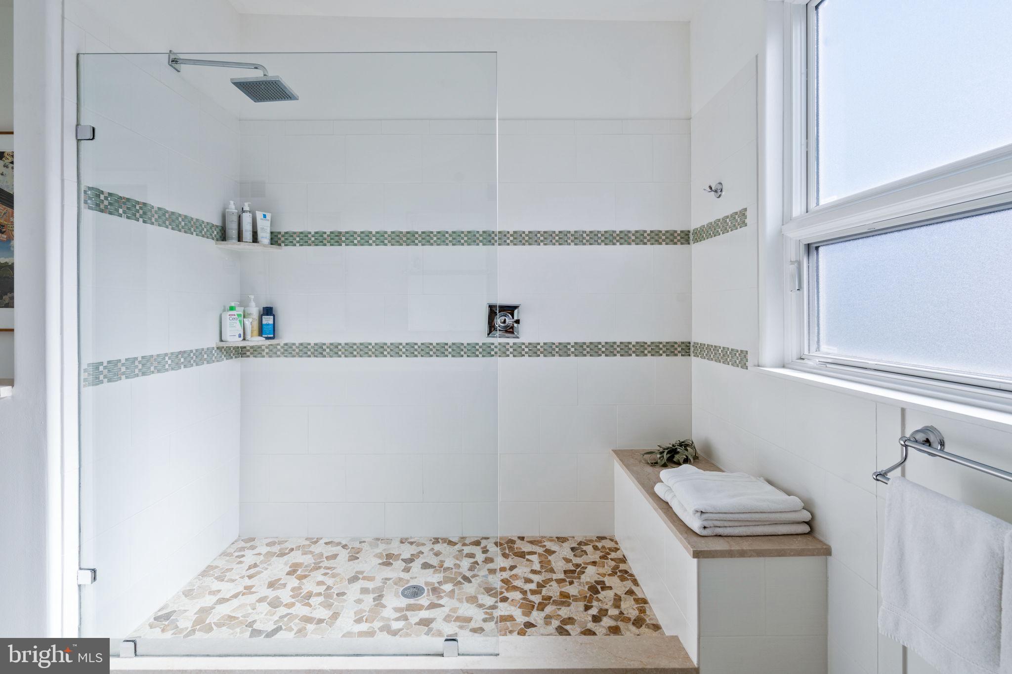 PASSYUNK SQUARE - Residential