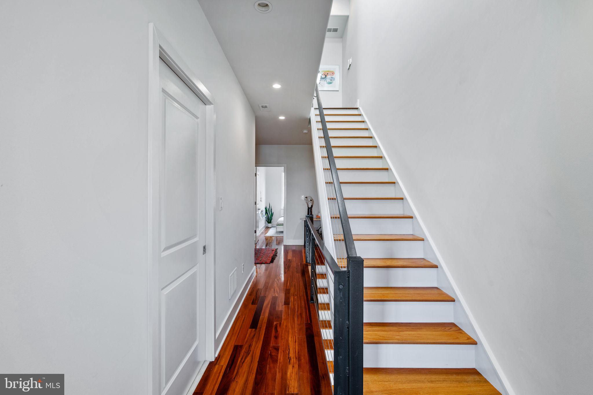 PASSYUNK SQUARE - Residential