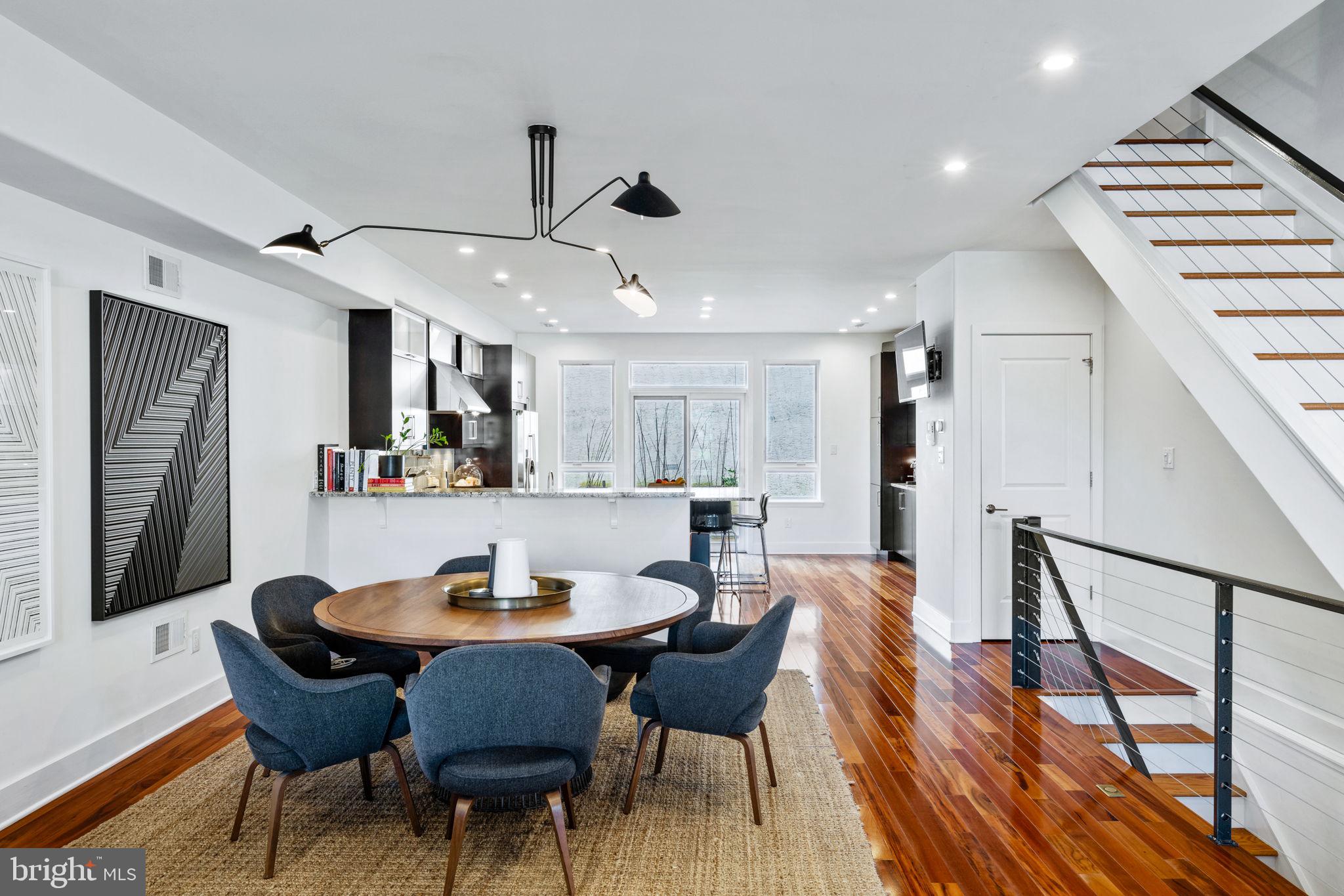 PASSYUNK SQUARE - Residential