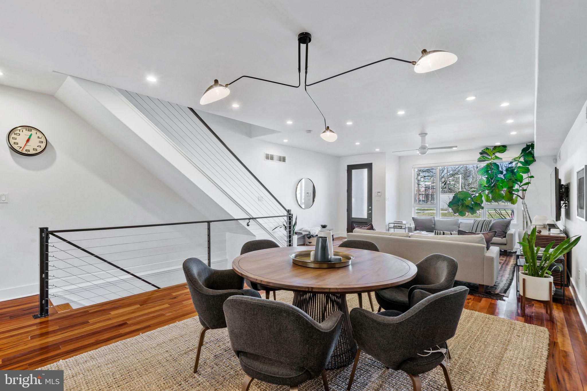 PASSYUNK SQUARE - Residential