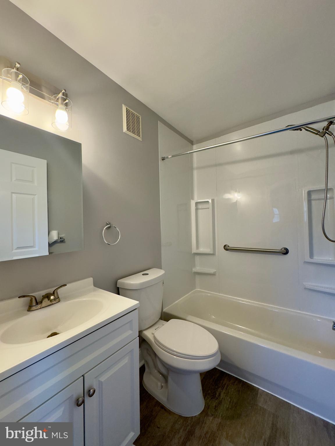 PARKVILLE - Residential Lease