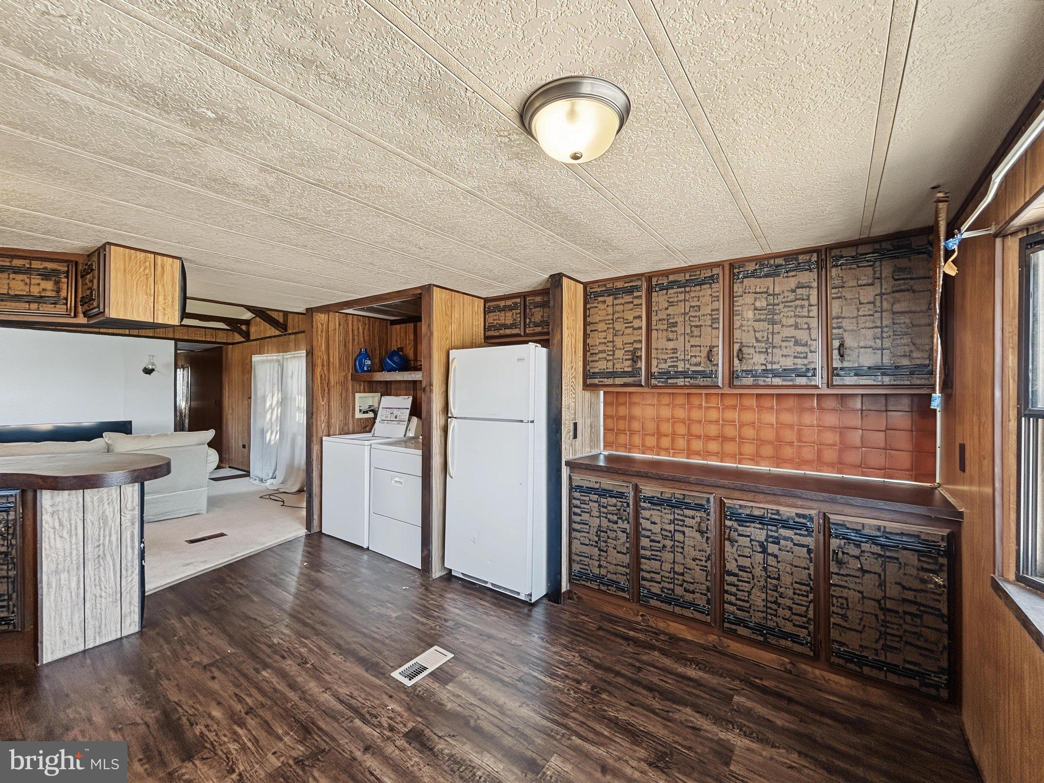 5744 JACK ROAD