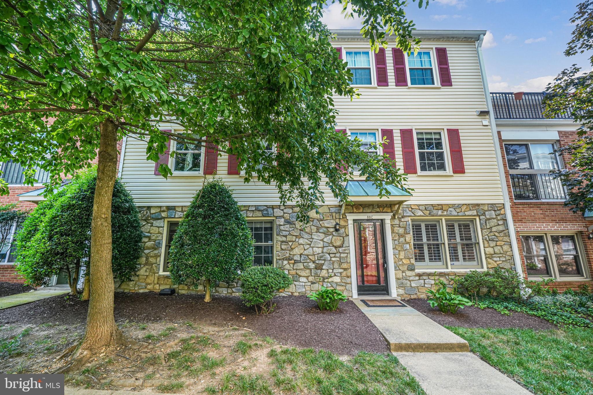 88 N BEDFORD STREET 88C