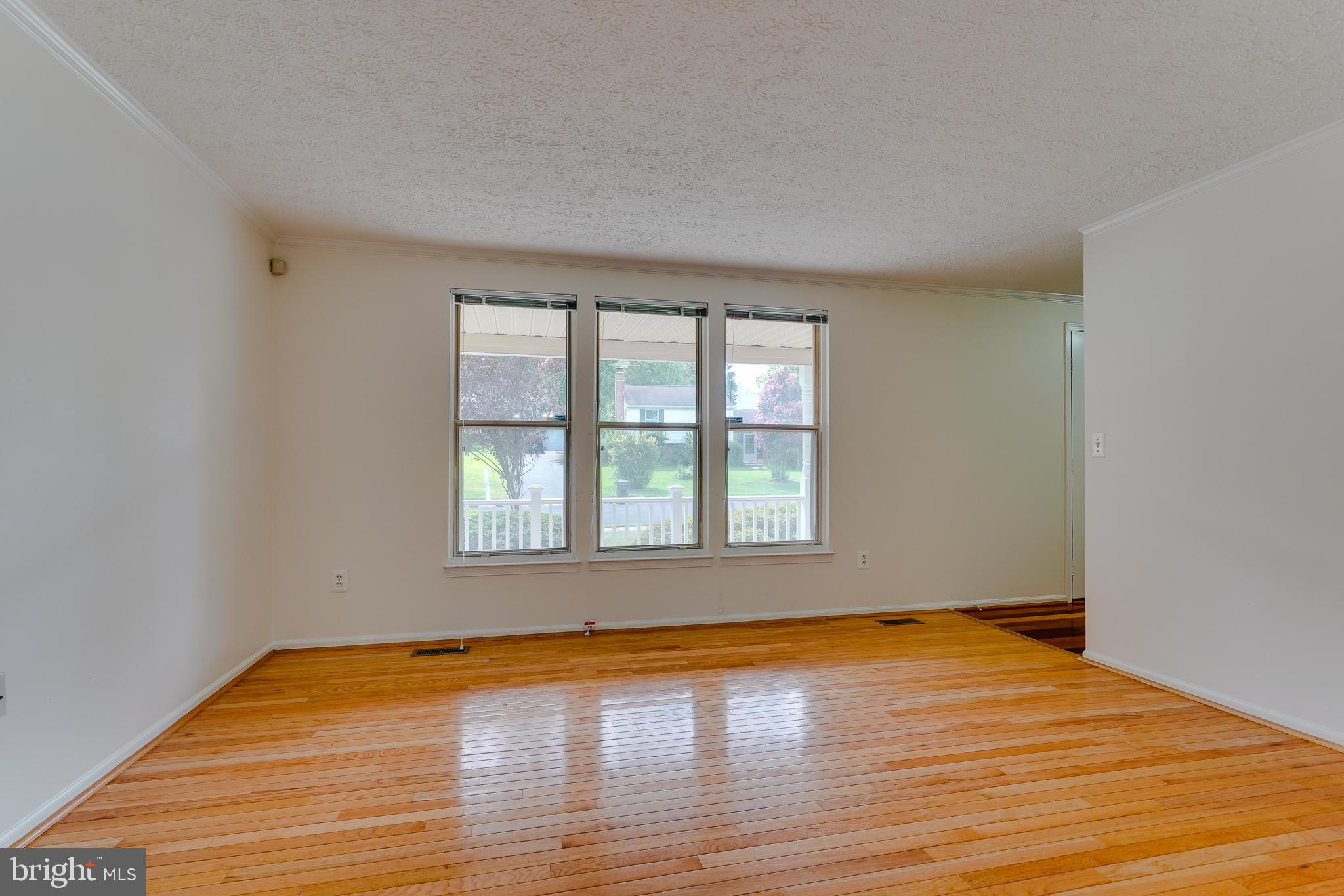 CRESTBROOK - Residential Lease