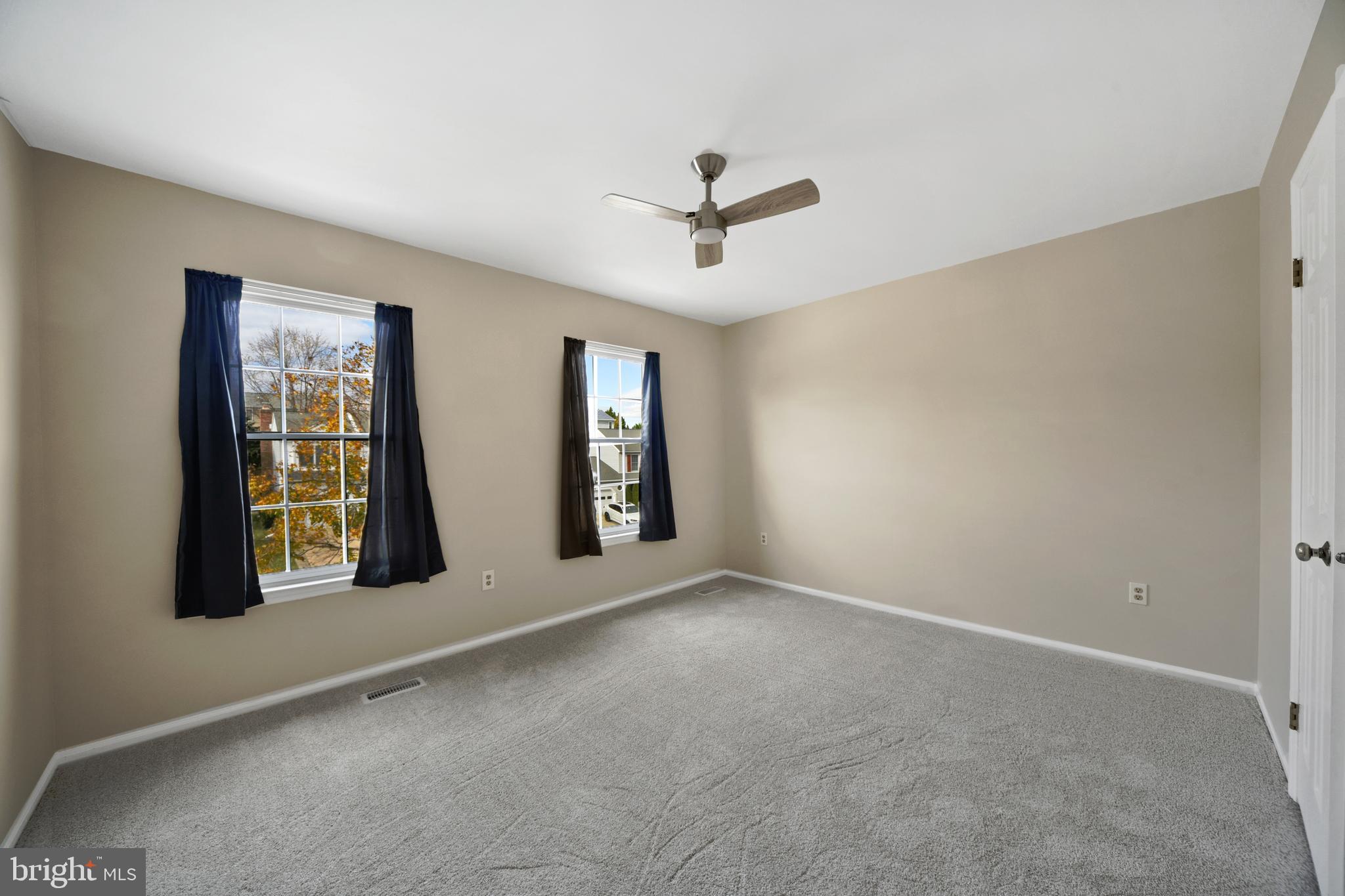 CLOVERFIELD MANOR - Residential