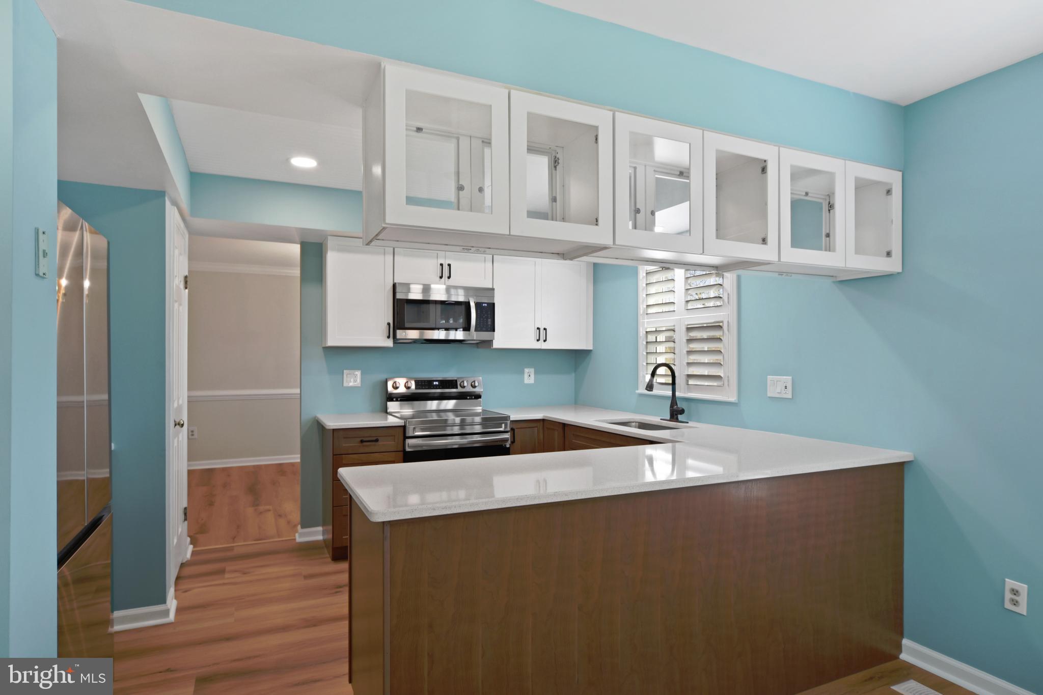 CLOVERFIELD MANOR - Residential