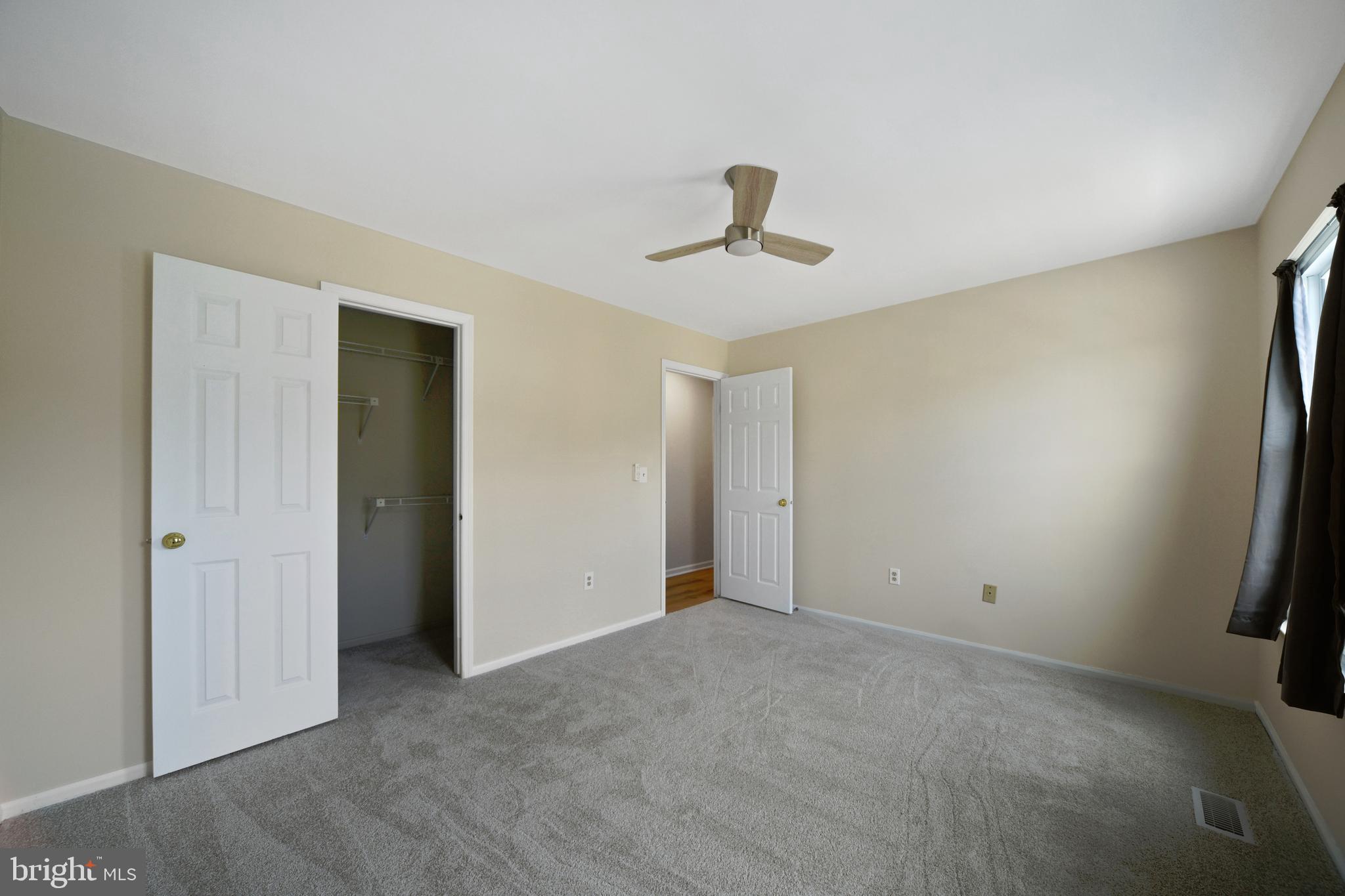 CLOVERFIELD MANOR - Residential