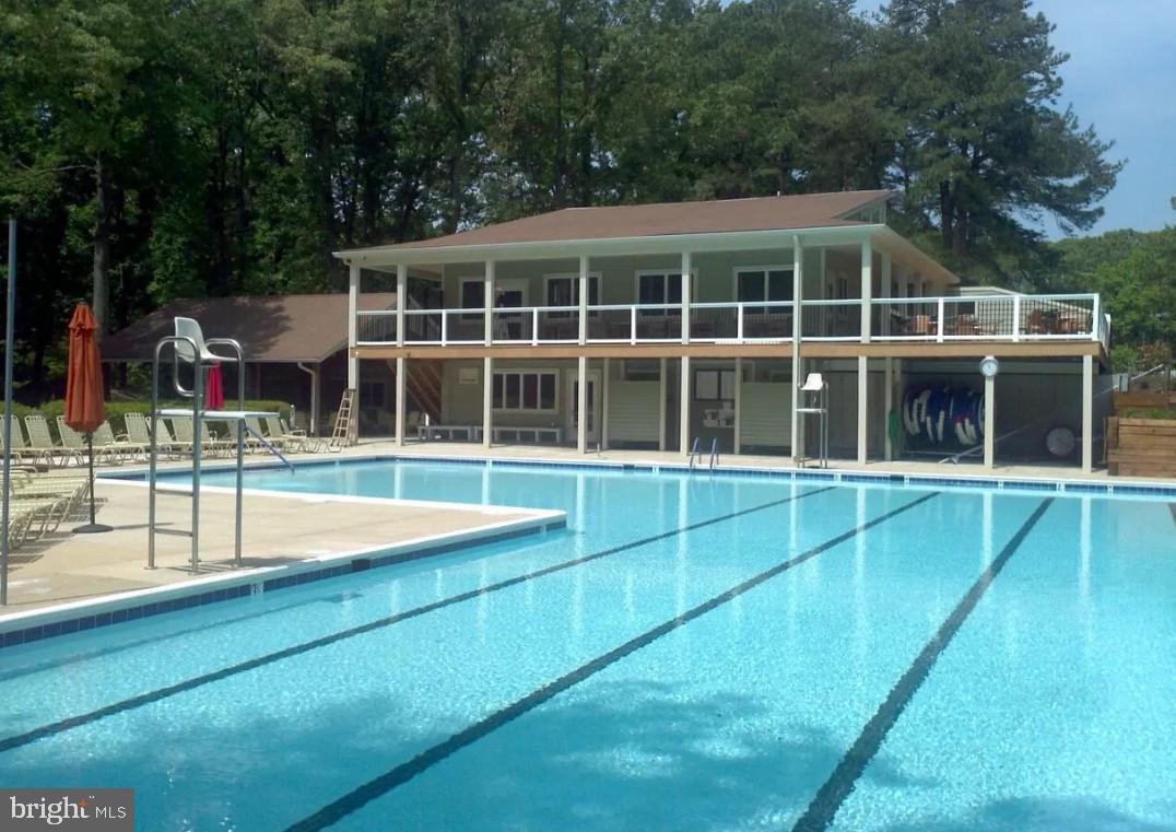 GREENS OF CROFTON - Residential