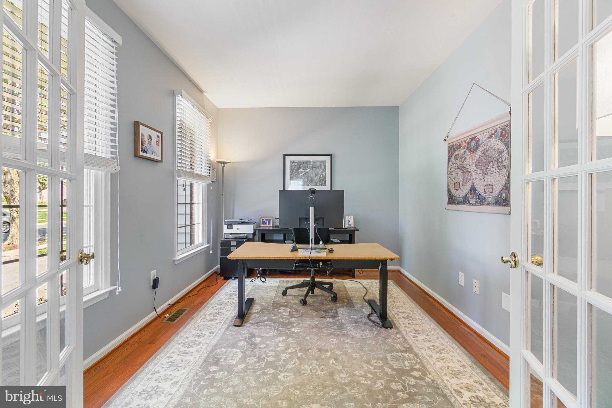 GREENS OF CROFTON - Residential