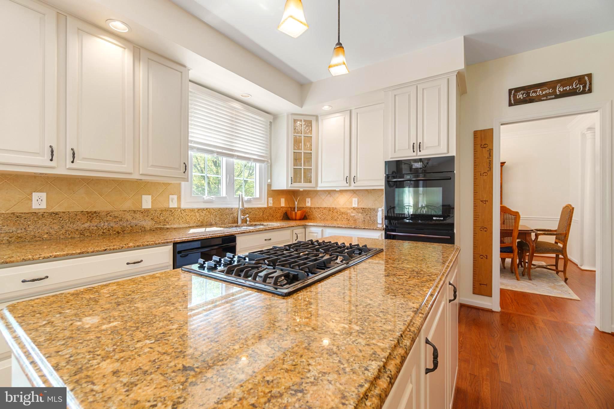 GREENS OF CROFTON - Residential