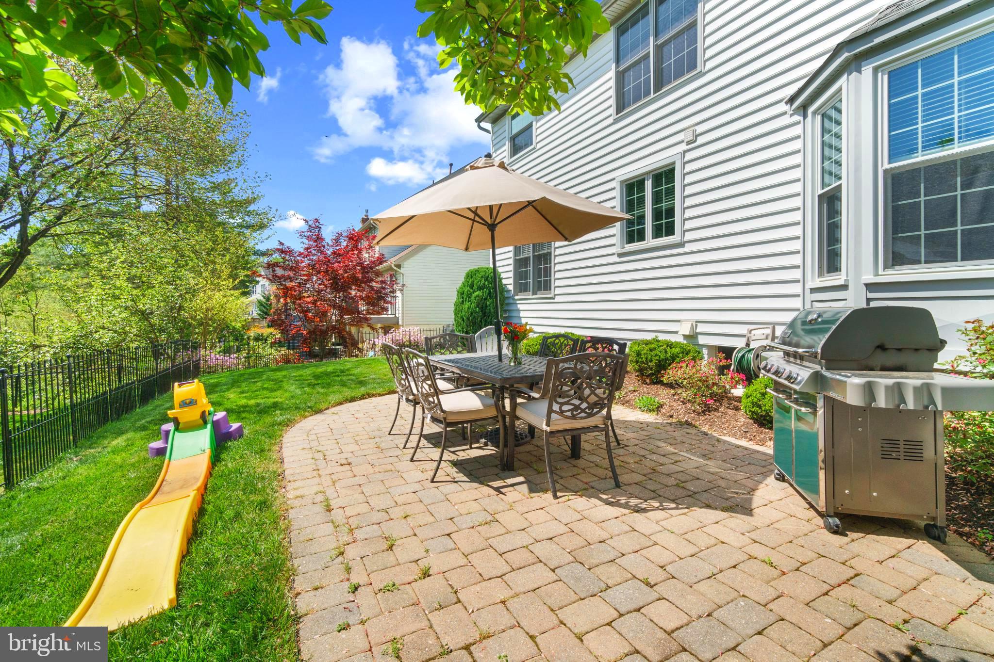 GREENS OF CROFTON - Residential