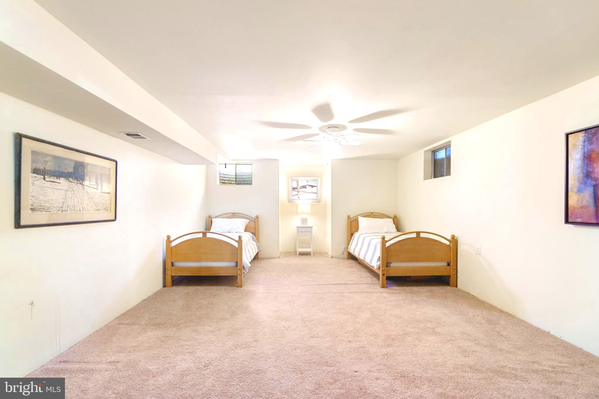 GREENS OF CROFTON - Residential