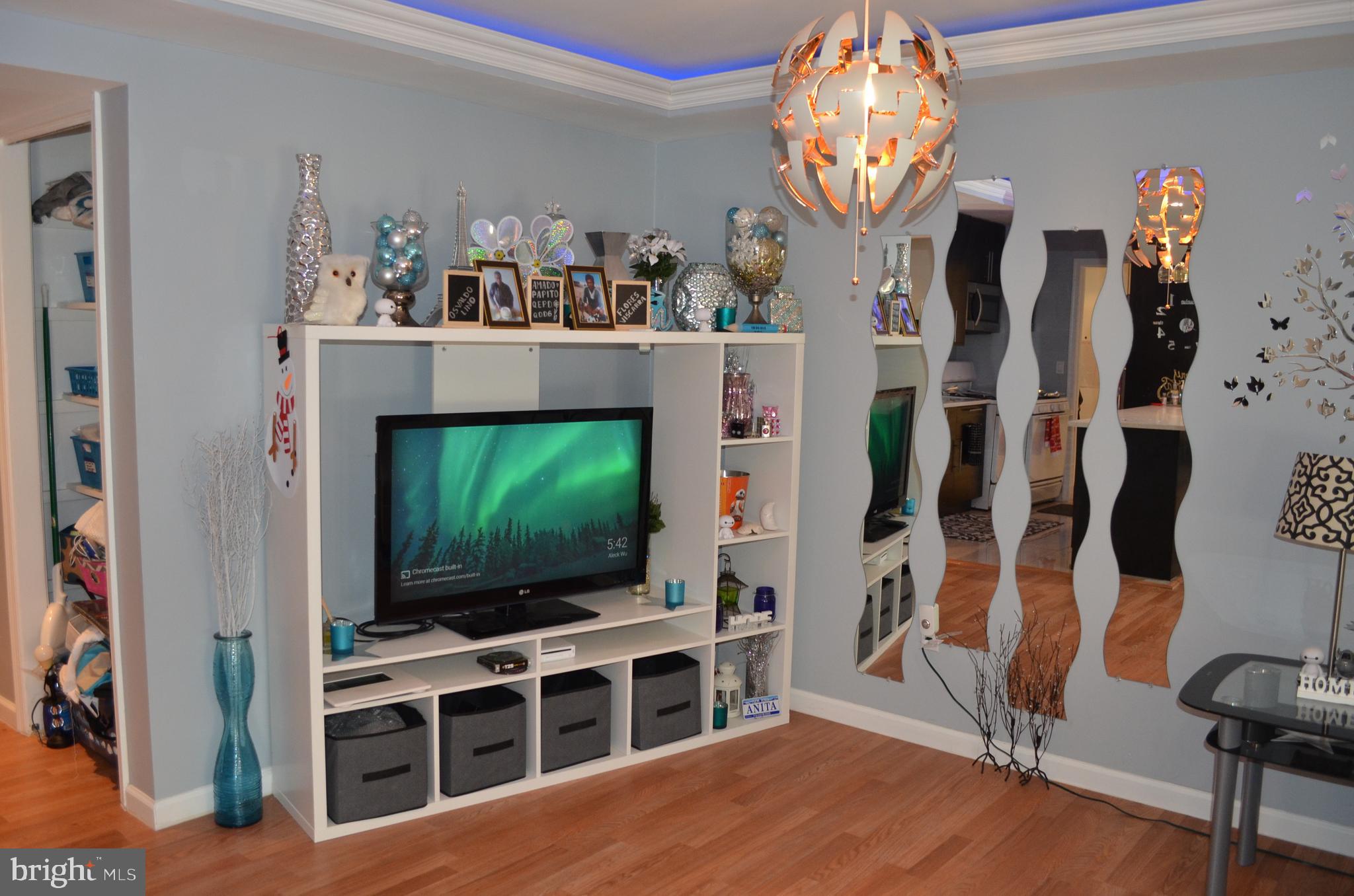 OXON HILL - Residential