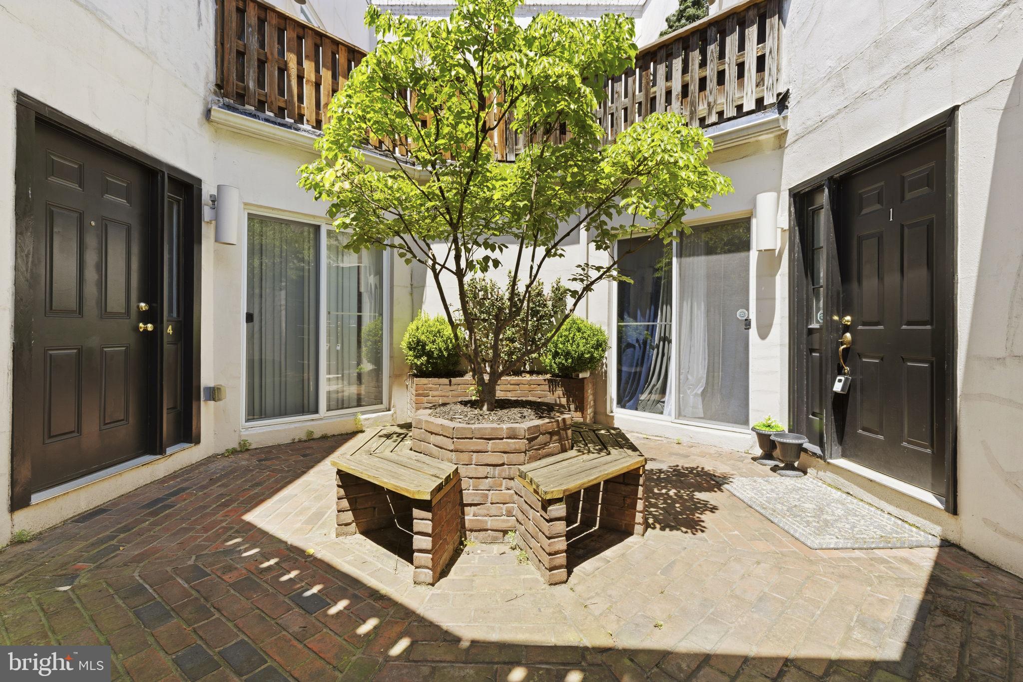 20 E WHEELING STREET 2