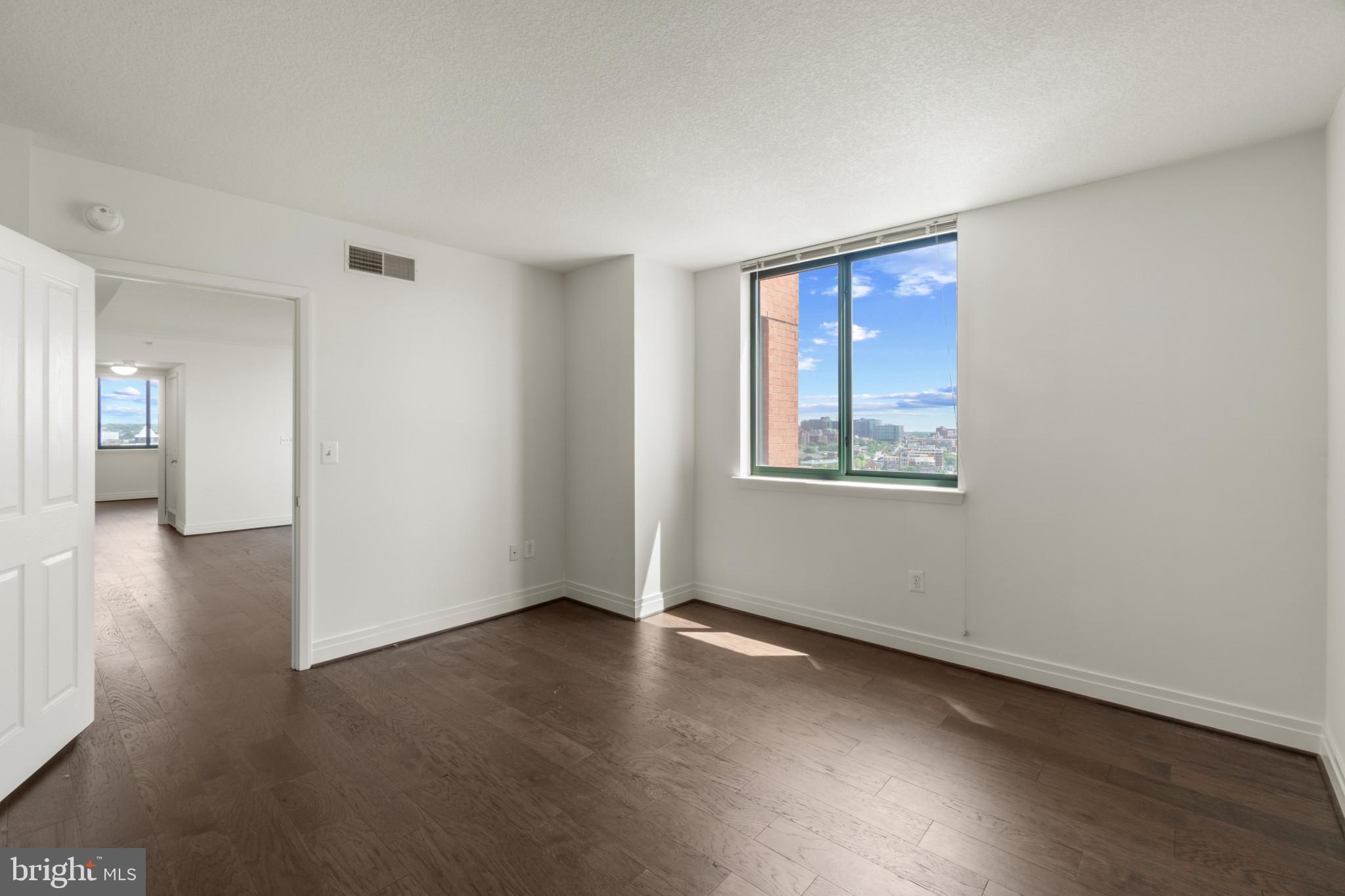 INNER HARBOR - Residential