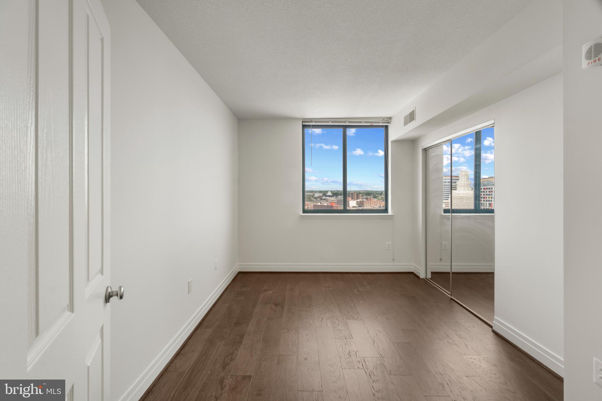 INNER HARBOR - Residential