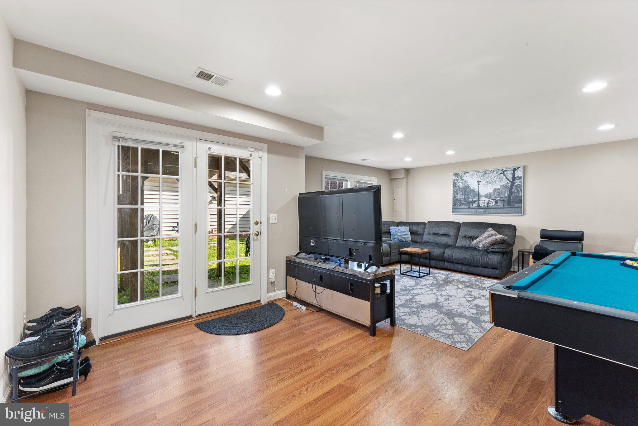 PORT POTOMAC - Residential