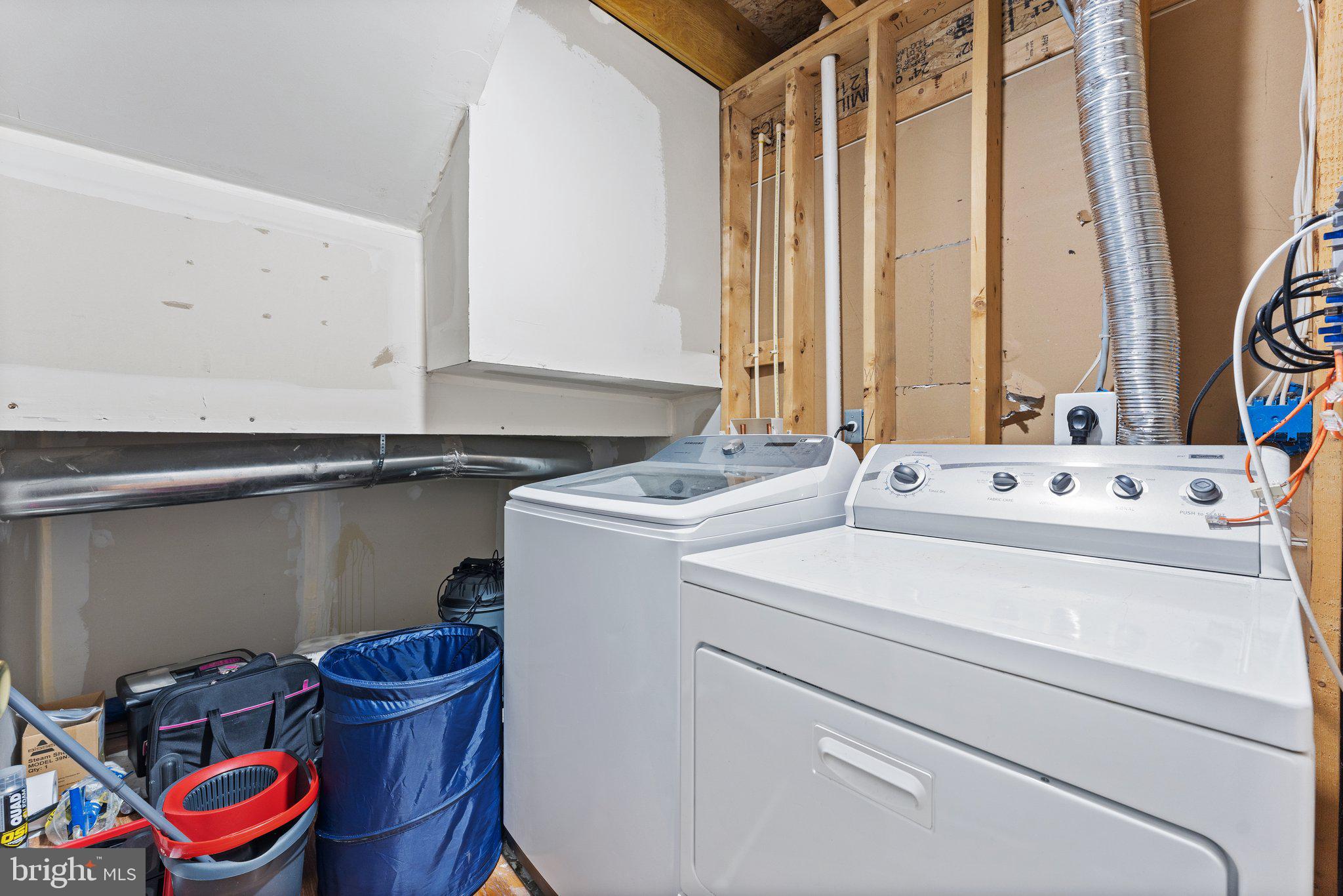 PORT POTOMAC - Residential