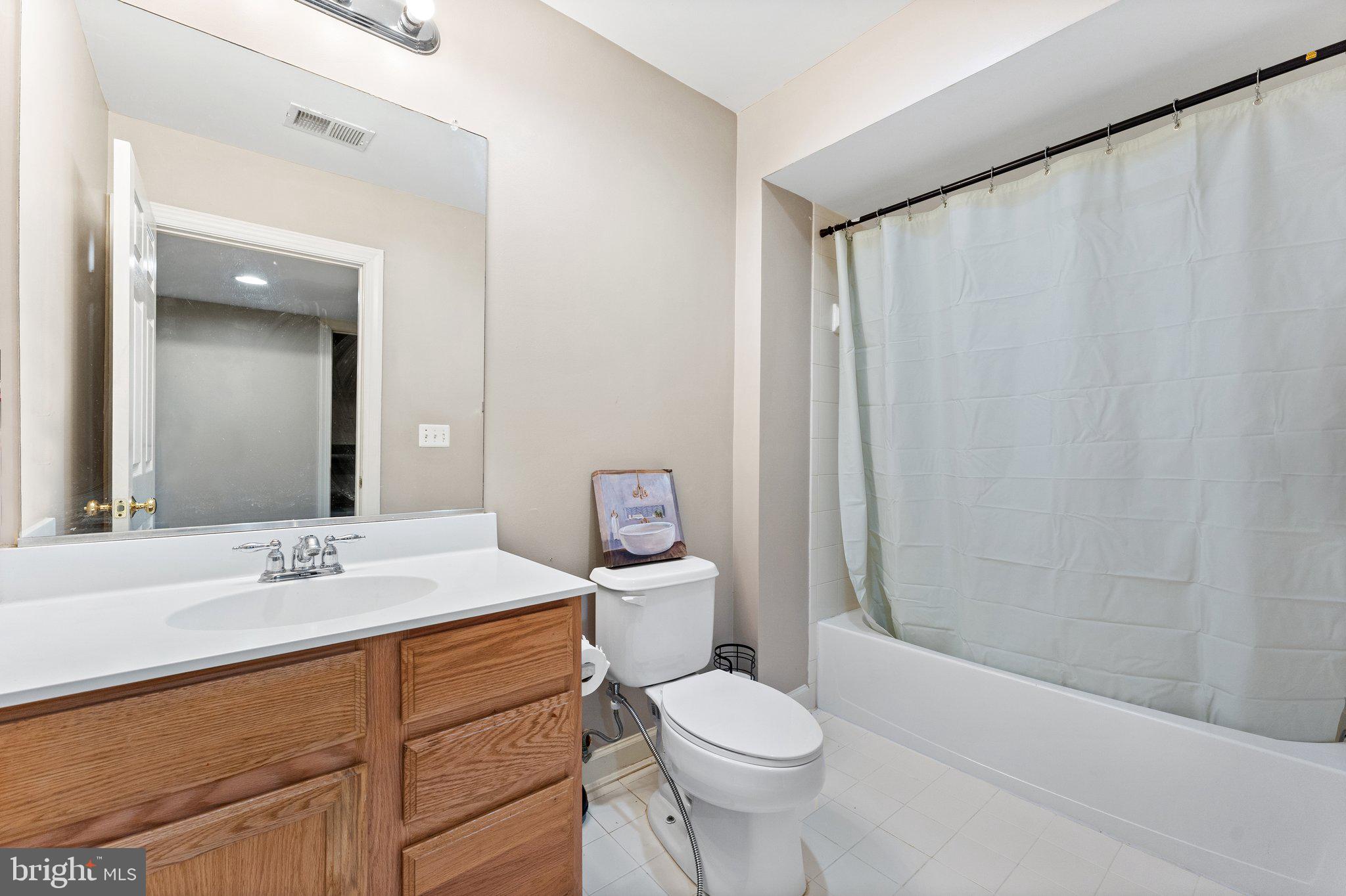 PORT POTOMAC - Residential