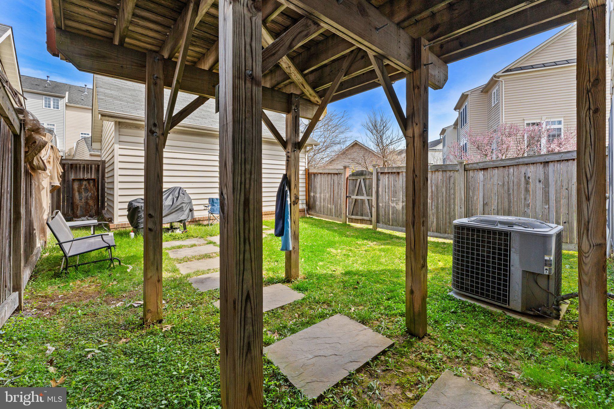 PORT POTOMAC - Residential