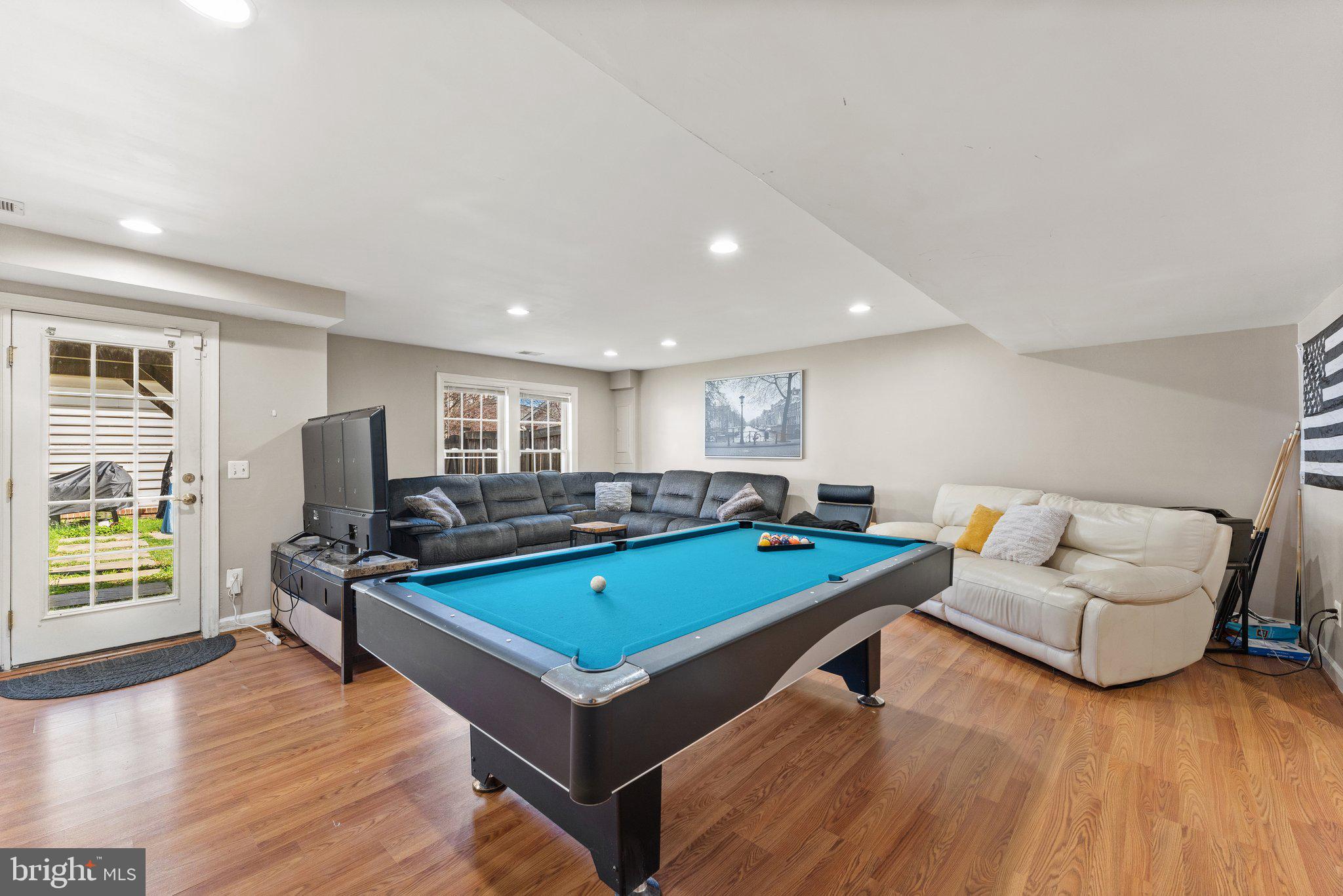 PORT POTOMAC - Residential