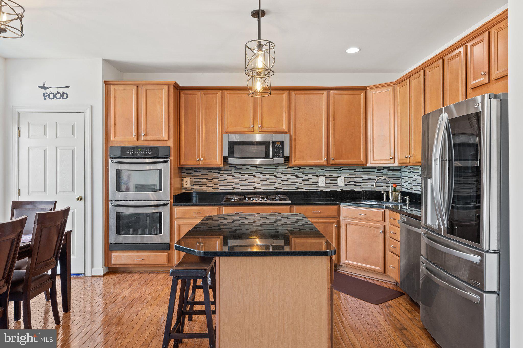 PORT POTOMAC - Residential