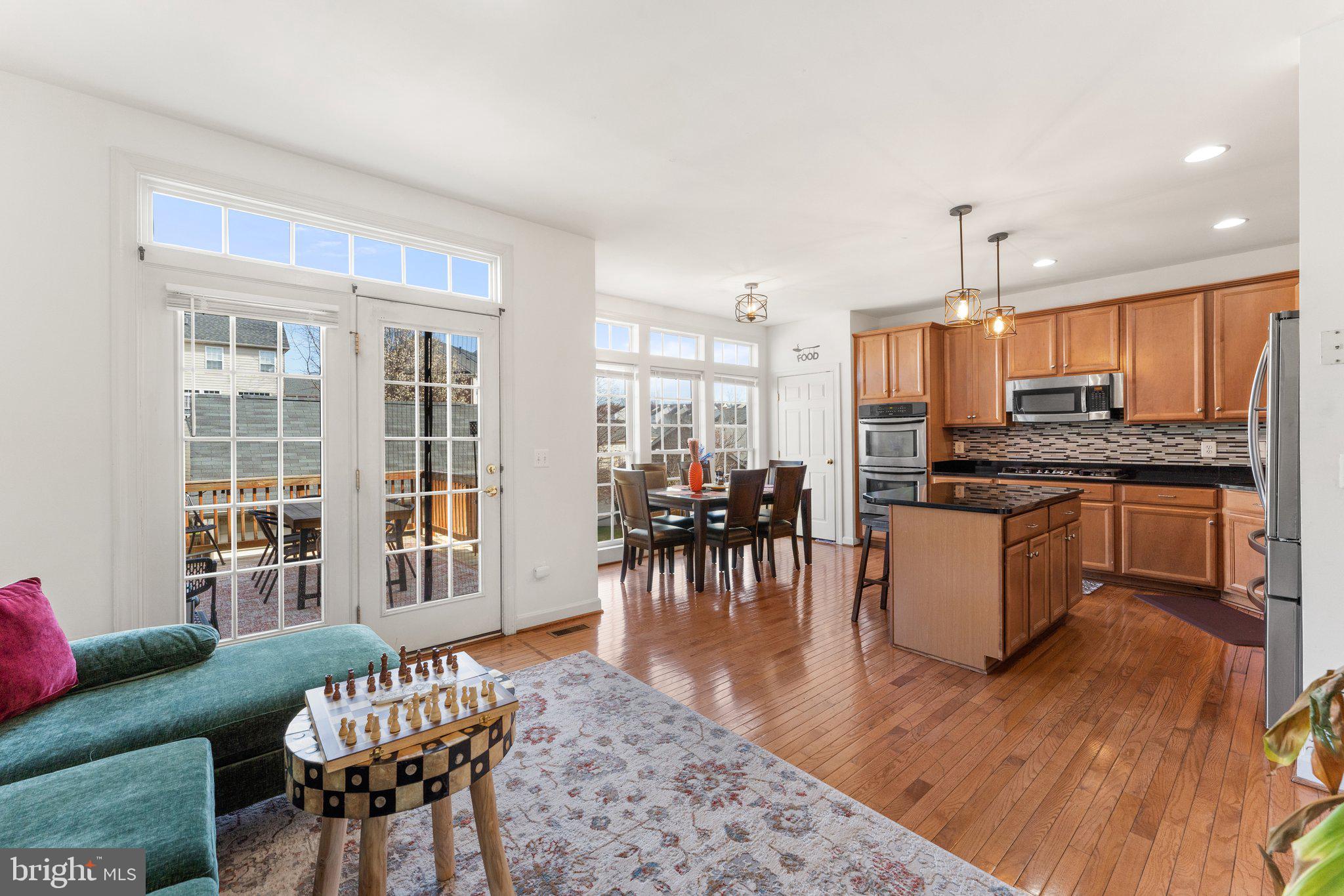 PORT POTOMAC - Residential