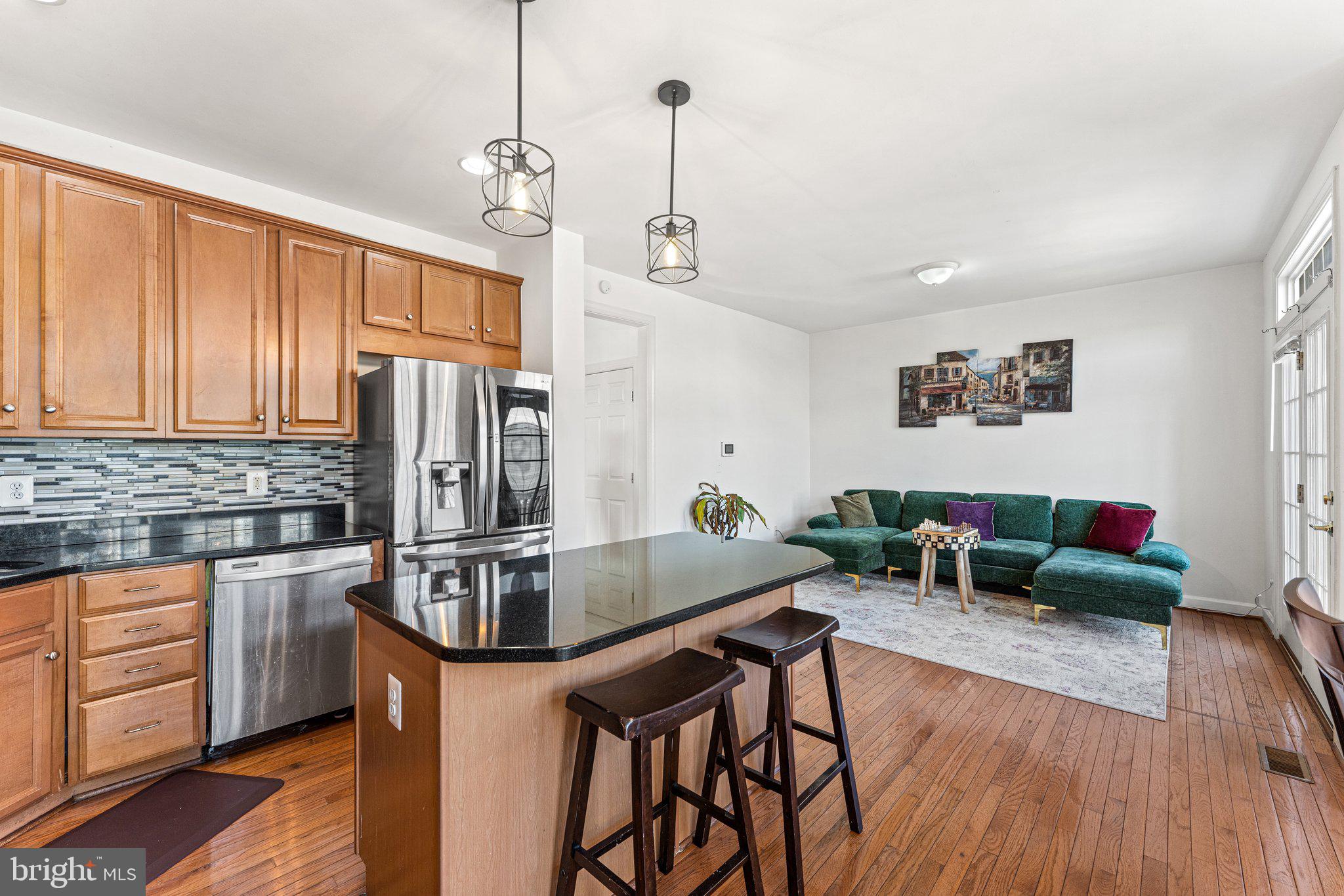 PORT POTOMAC - Residential