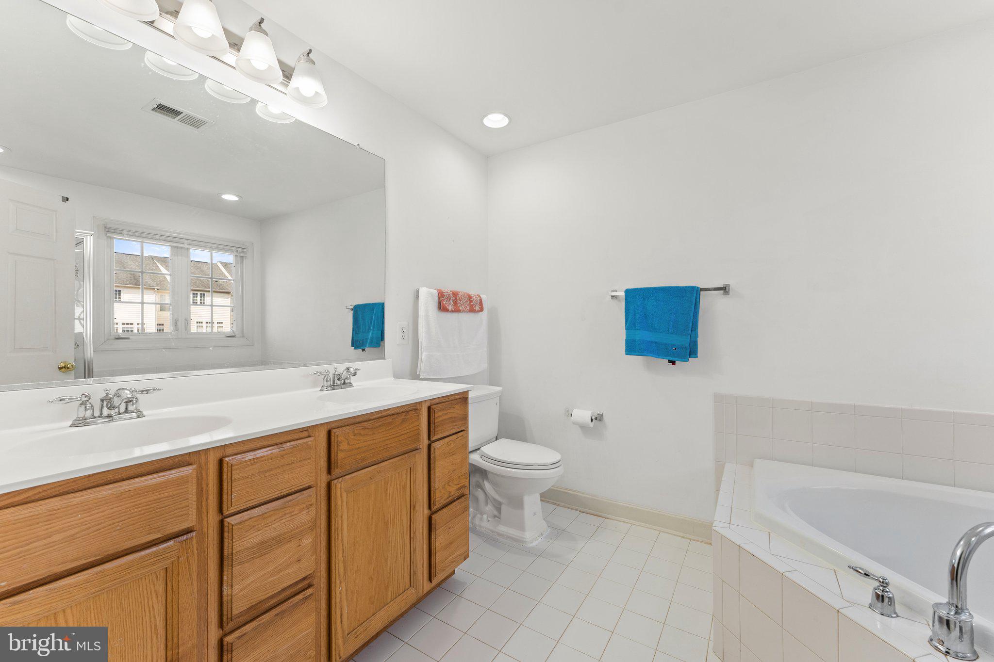 PORT POTOMAC - Residential