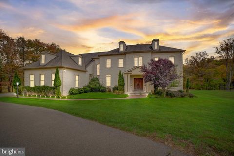 11561 STUART MILL ROAD OAKTON VA 22124