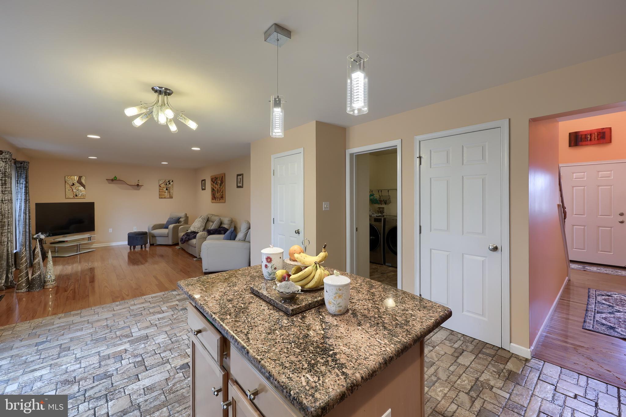 ARBOR GREENE - Residential